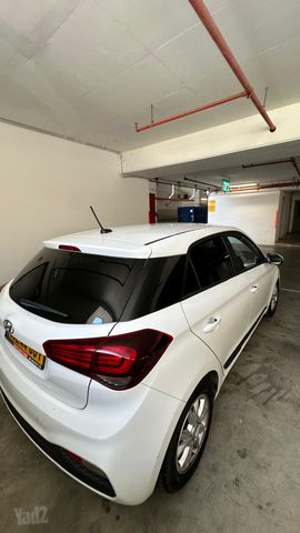 יונדאי i20