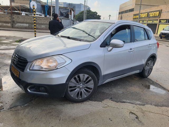 סוזוקי קרוסאובר