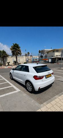 אאודי A1