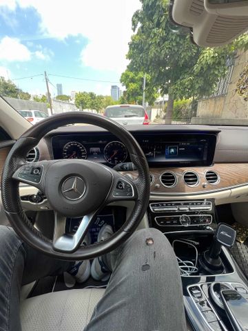 מרצדס-בנץ E-class
