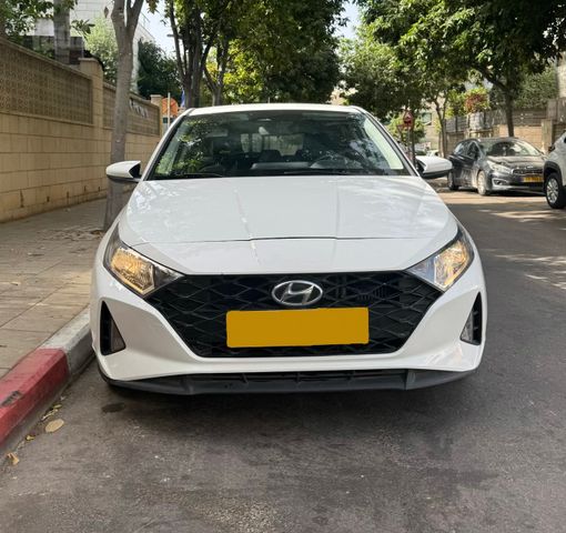 יונדאי i20