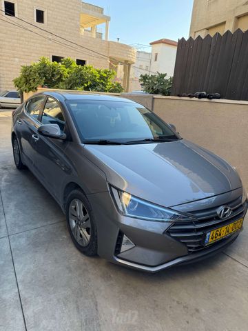 מודעת רכב יונדאי אלנטרה