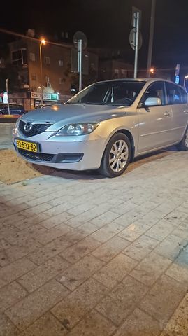 מאזדה 3