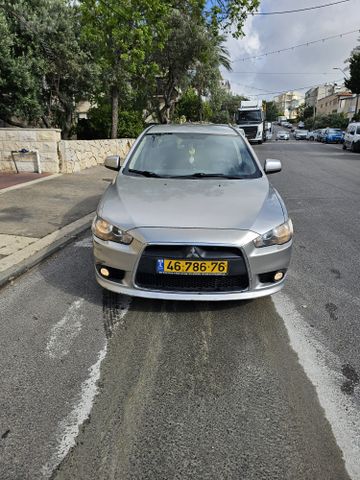 מודעת רכב מיצובישי לנסר