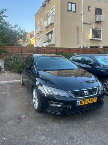 מודעת רכב סיאט לאון