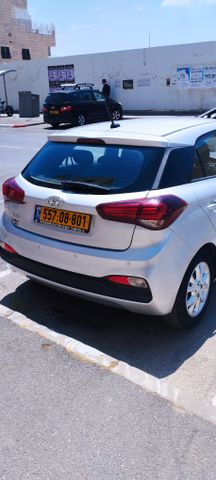 יונדאי i20