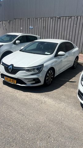 רנו מגאן