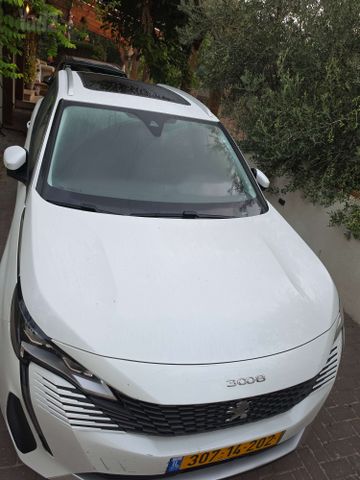 פיג'ו 3008