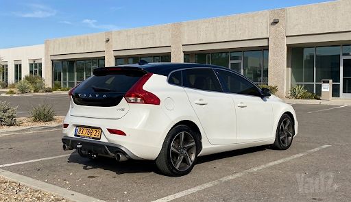 וולוו V40