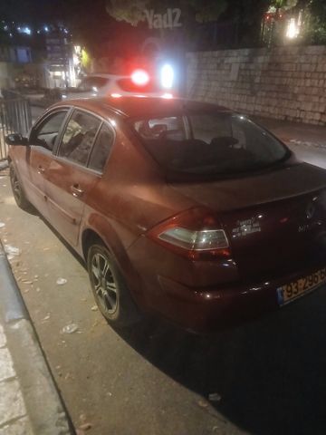רנו מגאן