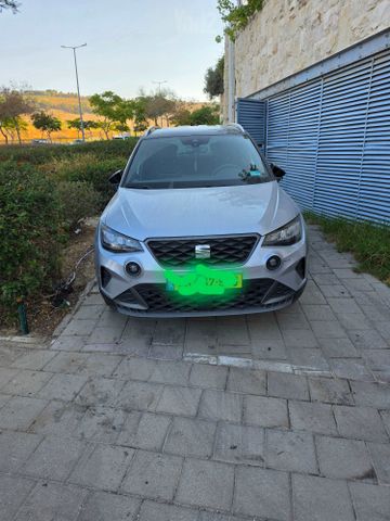 מודעת רכב סיאט ארונה