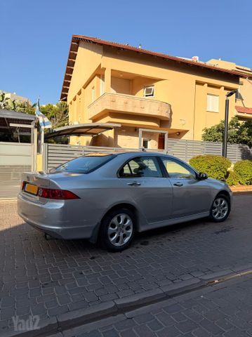 הונדה אקורד