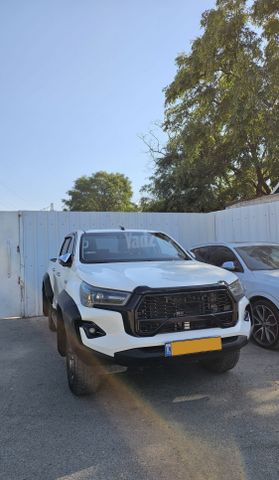 טויוטה היילקס