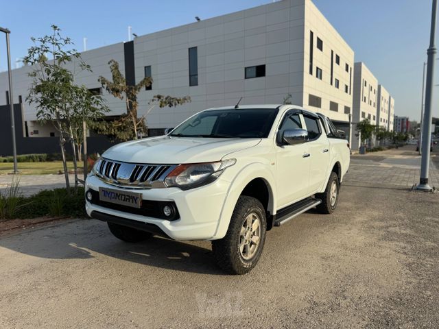 מודעת רכב מיצובישי טרייטון / L200
