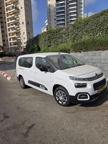 מודעת רכב סיטרואן ברלינגו