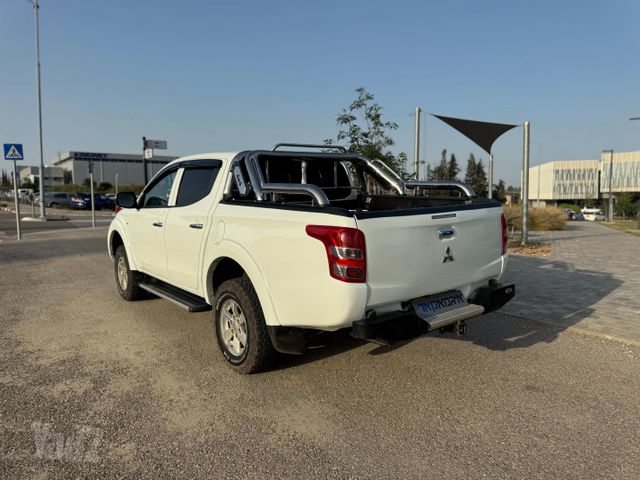 מיצובישי טרייטון / L200