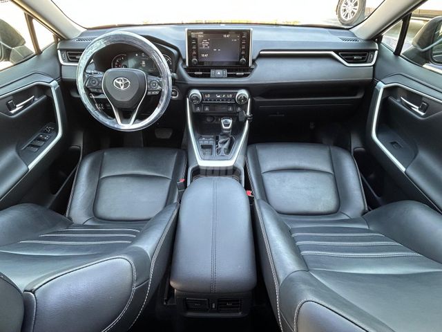 טויוטה RAV4