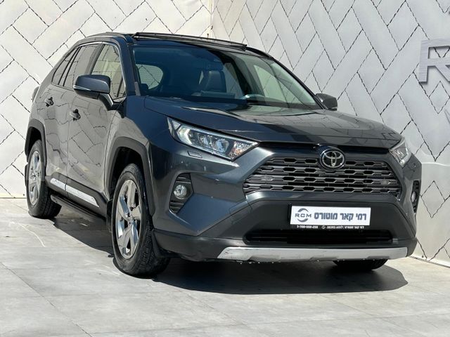 טויוטה RAV4