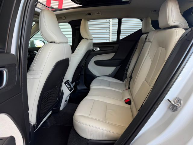 וולוו XC40