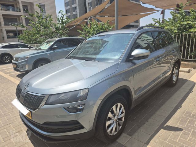 מודעת רכב סקודה קארוק