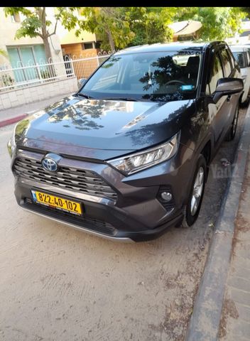 מודעת רכב טויוטה RAV4