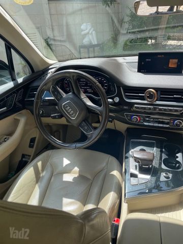 אאודי Q7