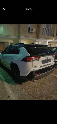 טויוטה RAV4