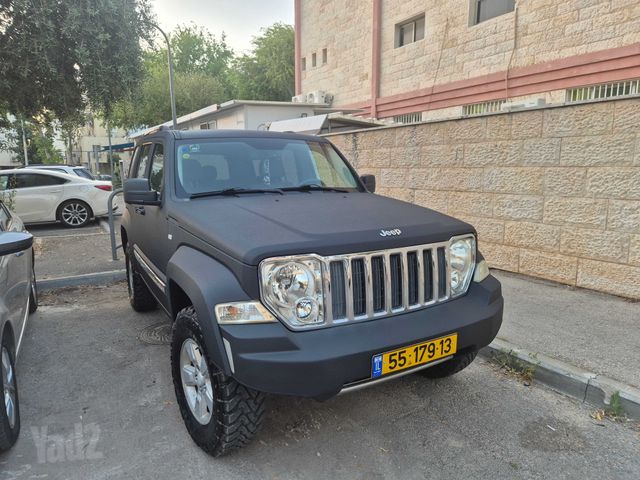 ג'יפ צ'ירוקי