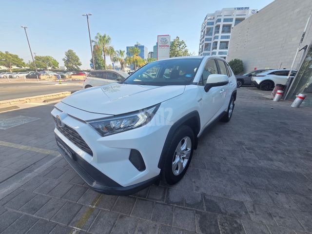 מודעת רכב טויוטה RAV4