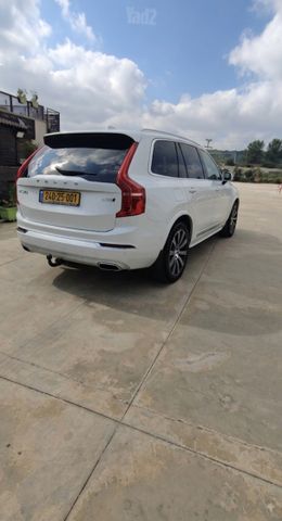 וולוו XC90