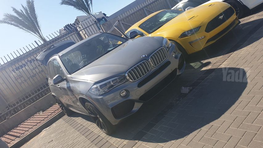 ב מ וו X5