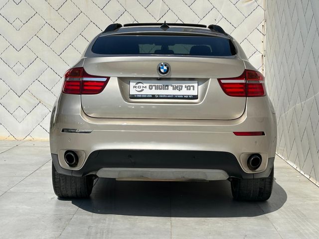 ב מ וו X6