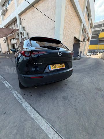 מאזדה CX-30