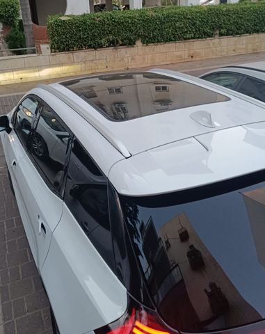 איוויס U5