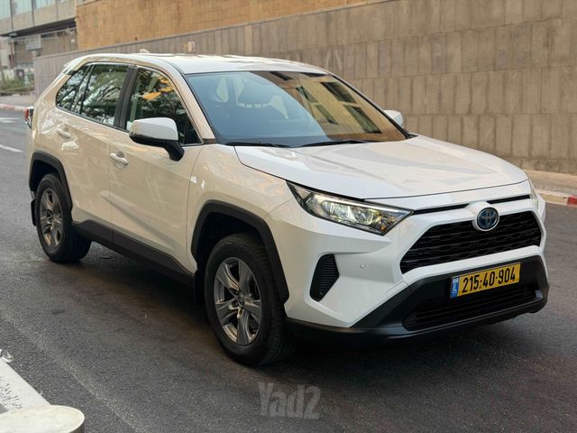 טויוטה RAV4