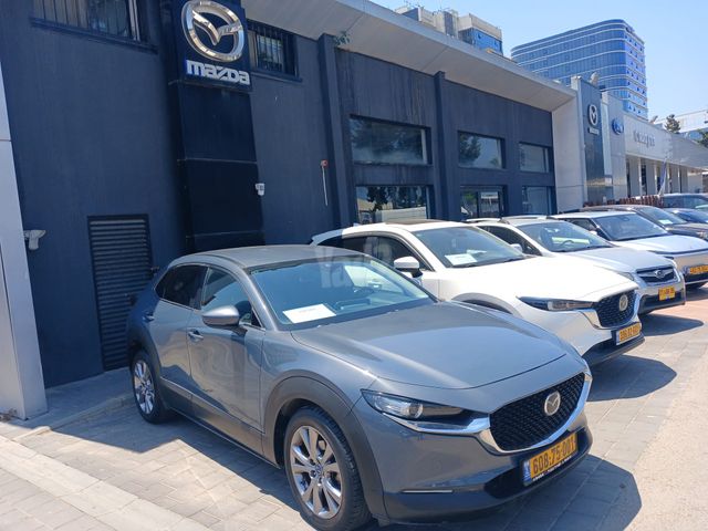 מאזדה CX-30