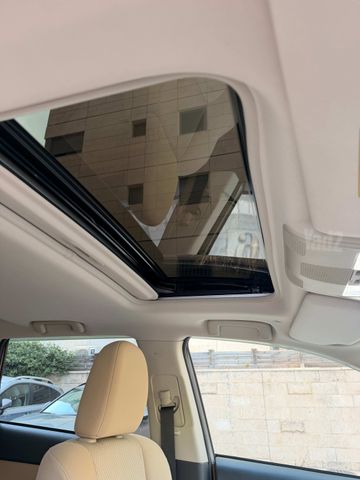 מיצובישי אאוטלנדר