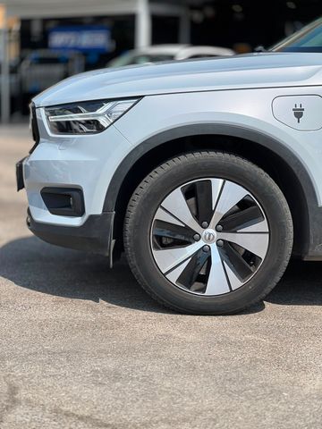 וולוו XC40