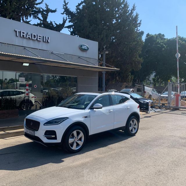 מודעת רכב יגואר E-Pace