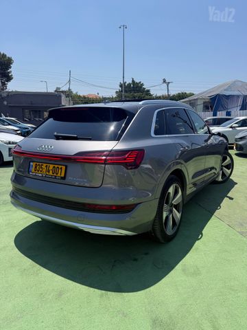 אאודי E-tron