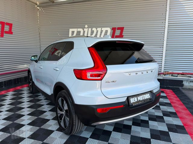 וולוו XC40