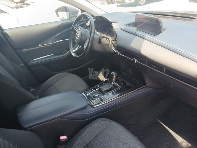 מאזדה CX-30