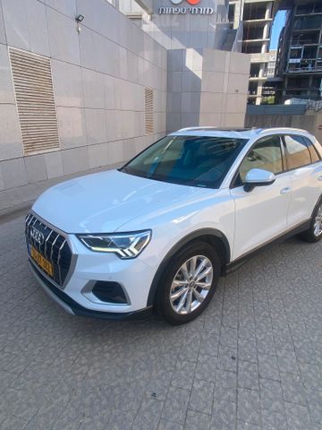 מודעת רכב אאודי Q3