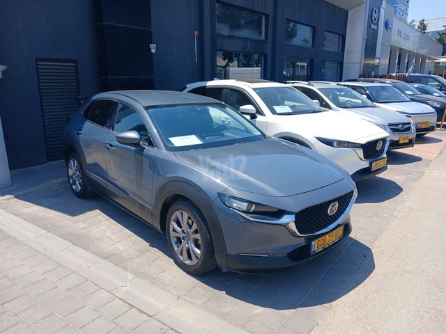 מאזדה CX-30