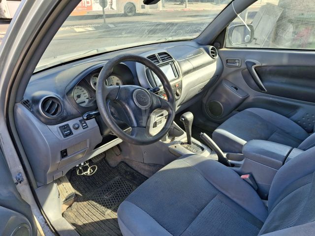 טויוטה RAV4