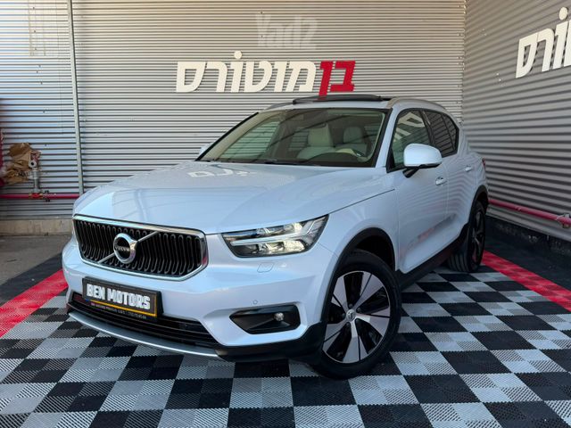 וולוו XC40