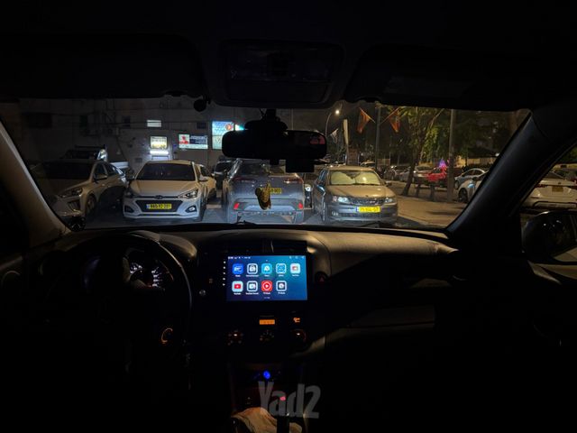 טויוטה RAV4