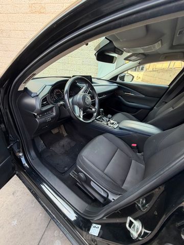 מאזדה CX-30