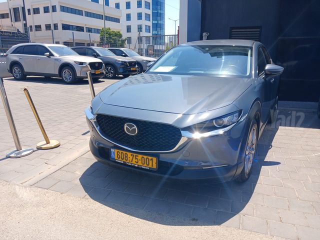 מאזדה CX-30