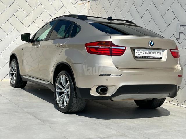ב מ וו X6